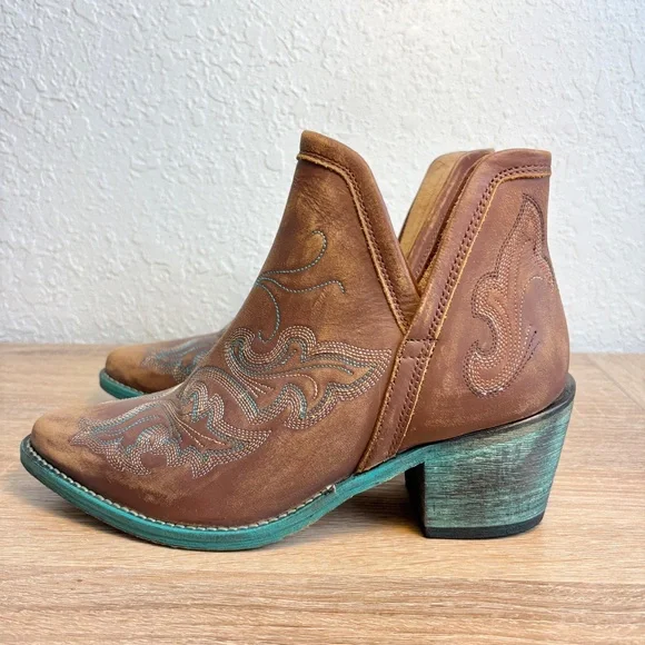 Circle G Brown Teal Western Ankle Booties Womens Size 6 Slip On Embroidered - Picture 2 of 10